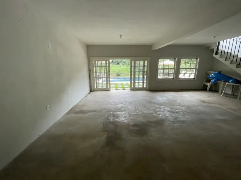 Casa 4 quartos para venda no bairro Centro