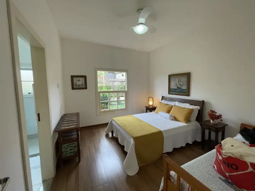 Casa 4 quartos para venda no bairro Centro