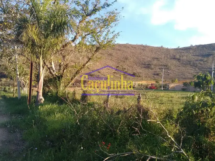 Terreno 800m² para venda no bairro Ipiabas