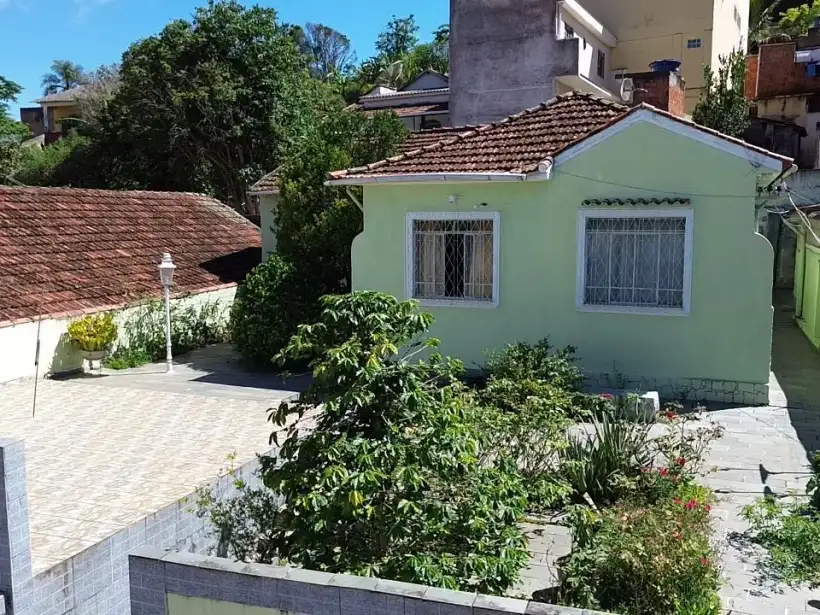 Casa 3 quartos para venda no bairro São Cristóvão