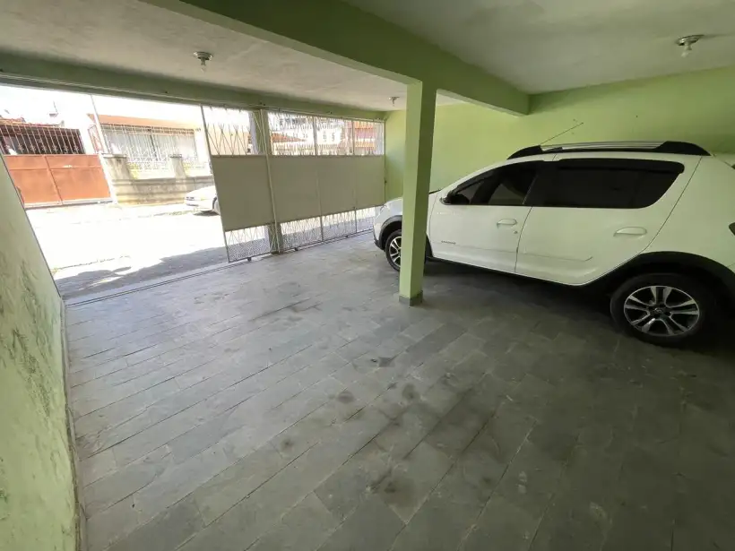 Casa 3 quartos para venda no bairro São Cristóvão