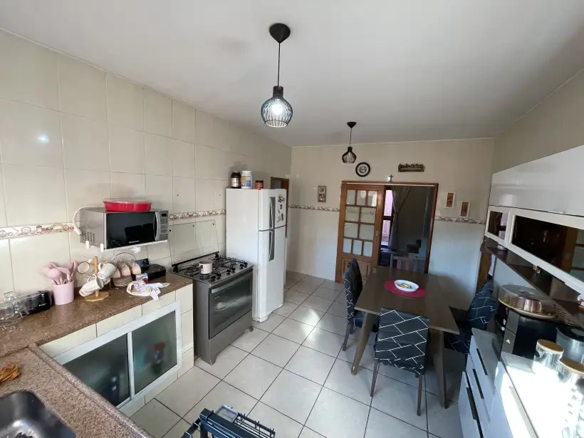Casa 4 quartos para venda no bairro Carambita