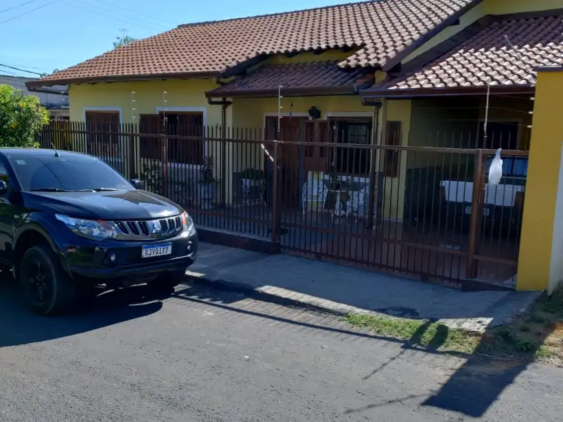 Casa 3 quartos para venda no bairro Novo Horizonte