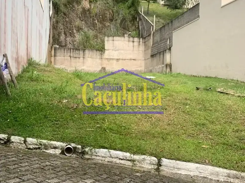 Terreno 479m² para venda no bairro Matadouro