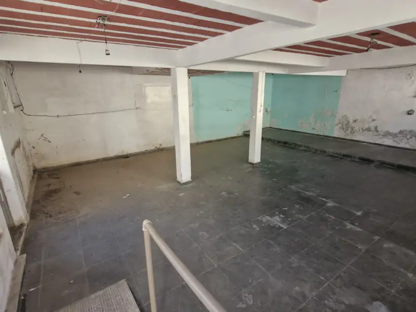 Casa 3 quartos para venda e locação no bairro Barroso