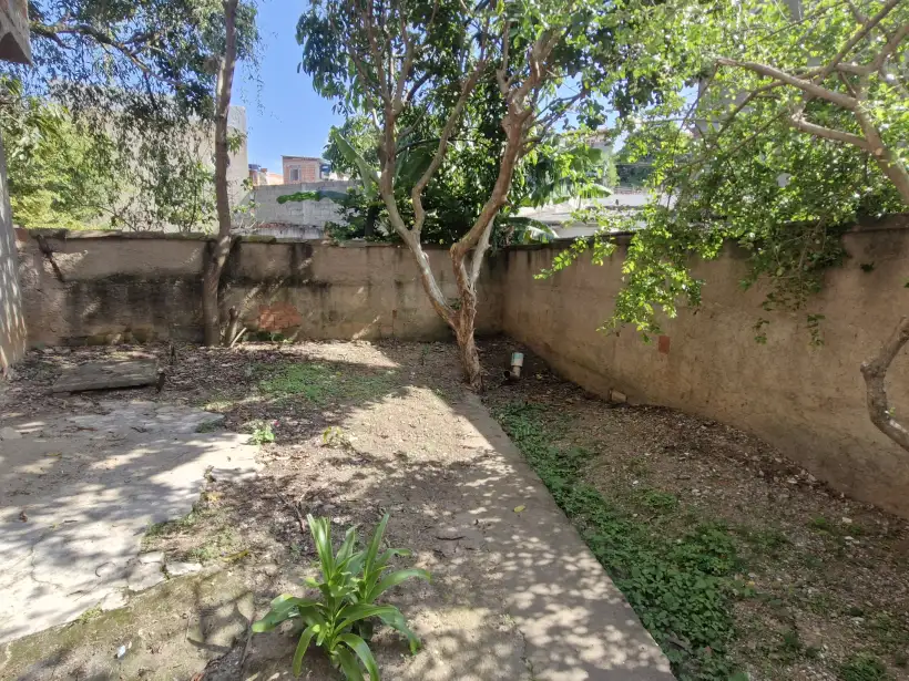 Casa 3 quartos para venda e locação no bairro Barroso