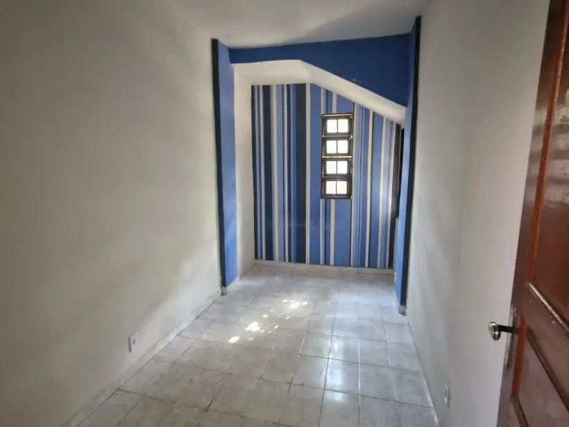 Casa 3 quartos para venda e locação no bairro Barroso