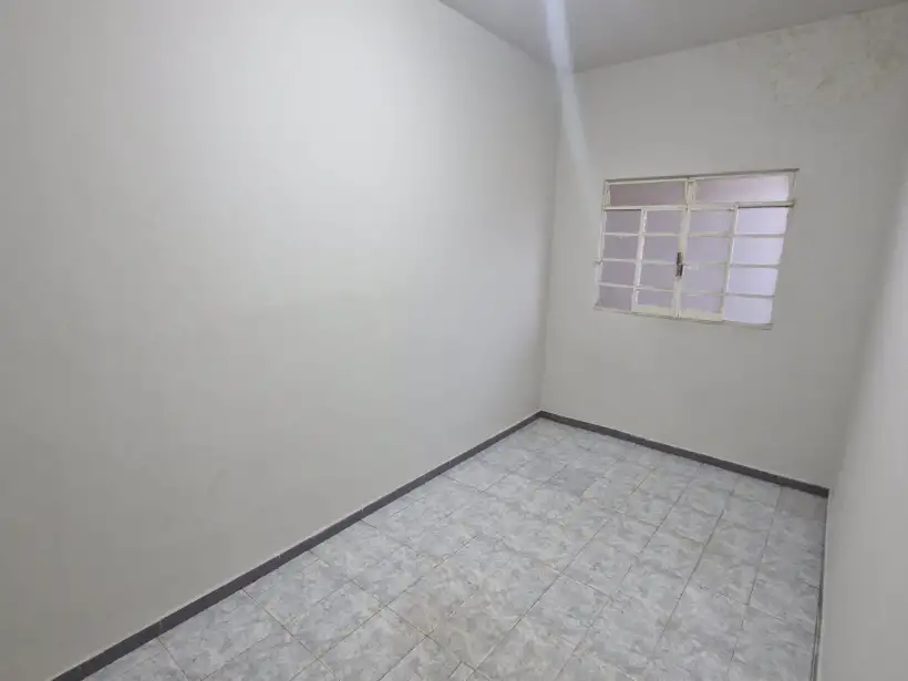 Casa 3 quartos para venda e locação no bairro Barroso