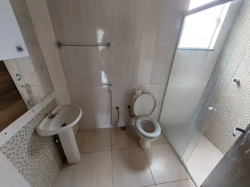 Casa 2 quartos para venda no bairro Centro