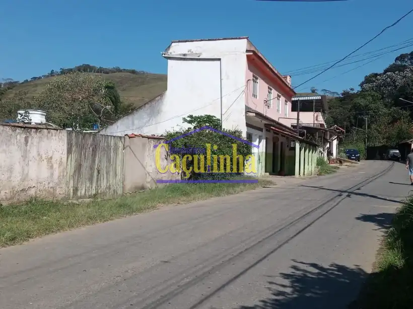 Terreno 450m² para venda no bairro Ipiabas