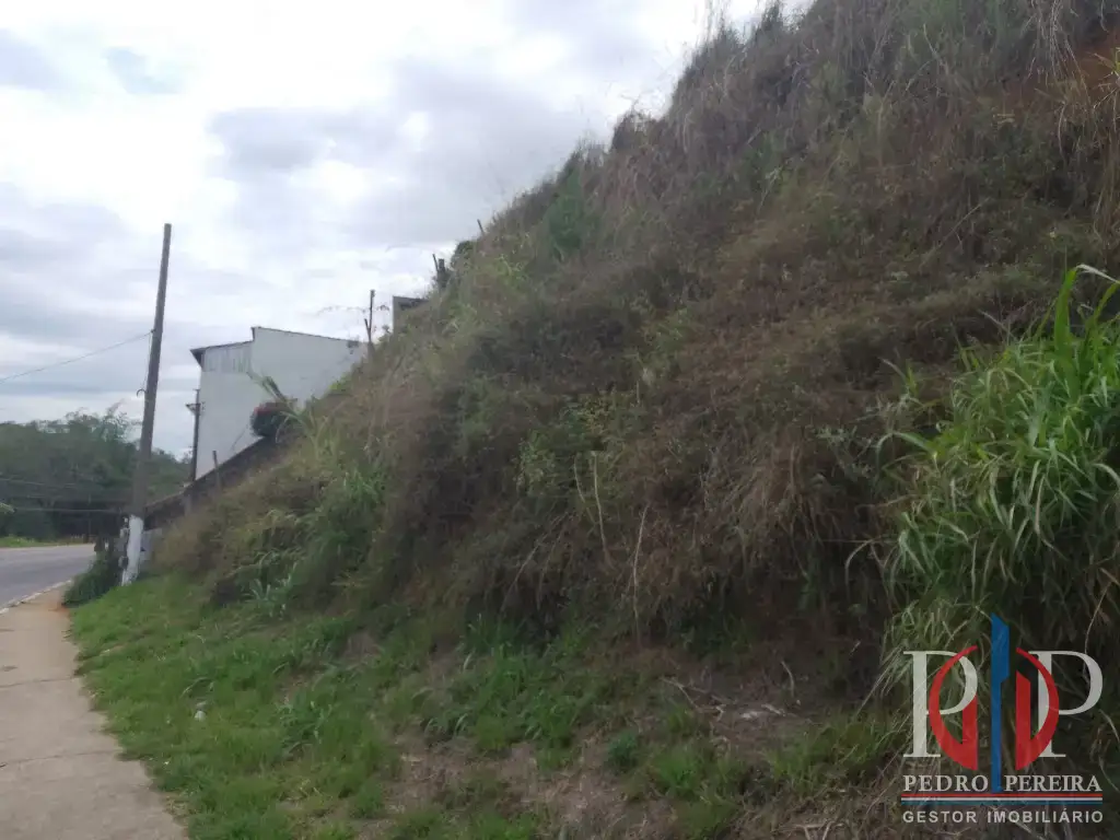 Terreno 153m² para venda no bairro Carambita