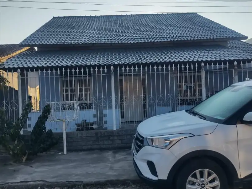 Casa 2 quartos para venda no bairro Monte Belo