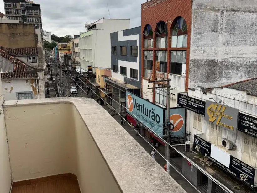 Apartamento 2 Quartos para locação no bairro Centro