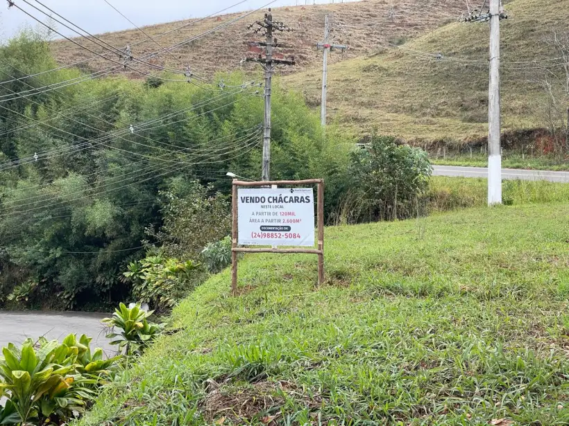 Terreno 2.626m² para venda no bairro Pentagna