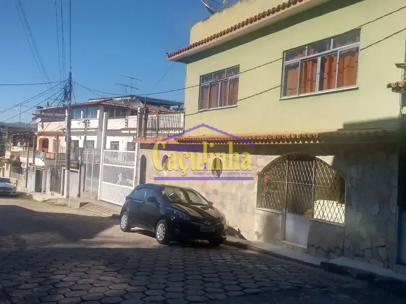Casa 3 Quartos para venda no bairro Nossa Senhora de Santana