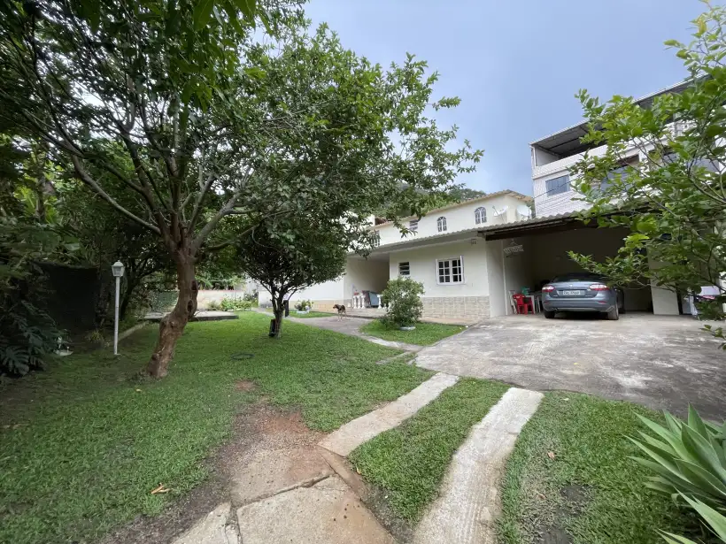 Casa 4 quartos para venda