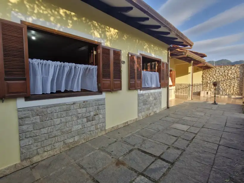 Casa totalmente plana à venda no Novo Horizonte –