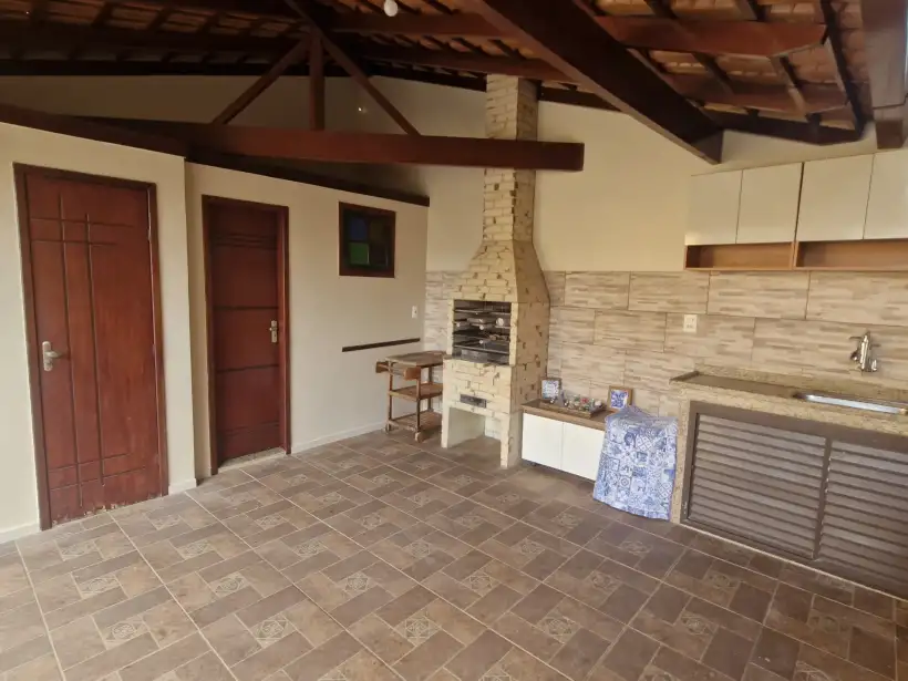 Casa totalmente plana à venda no Novo Horizonte –