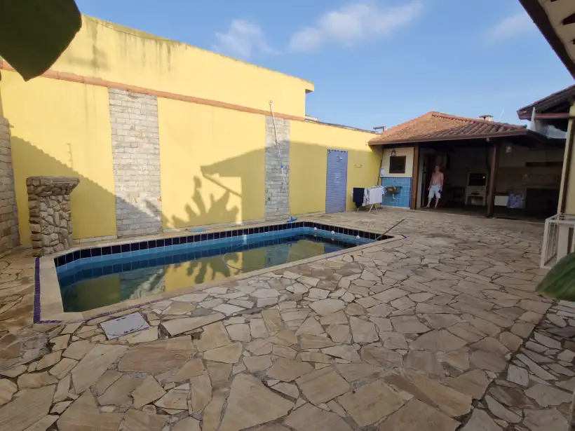 Casa totalmente plana à venda no Novo Horizonte –