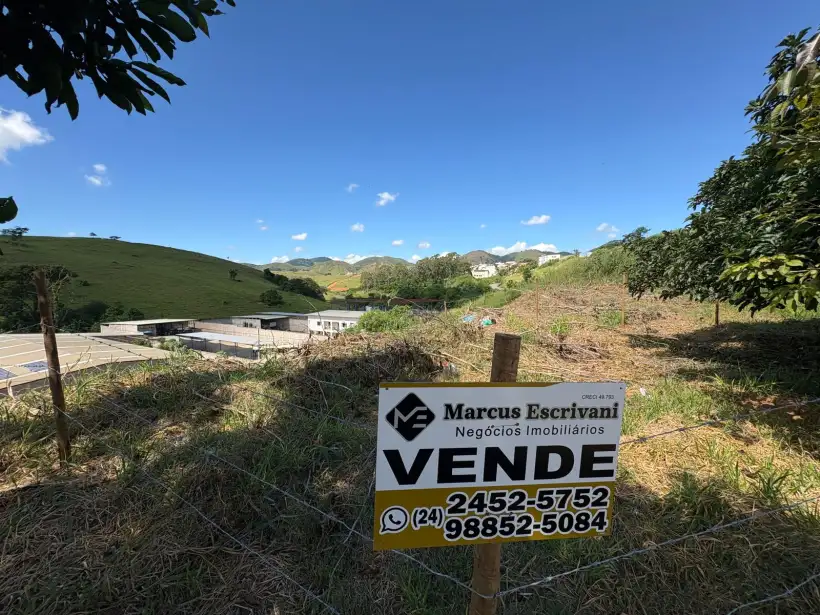 Terreno 272m² para venda no bairro Spalla 2