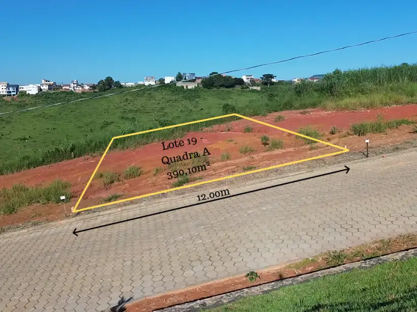Terreno 390m² para venda no bairro Jardim Valença