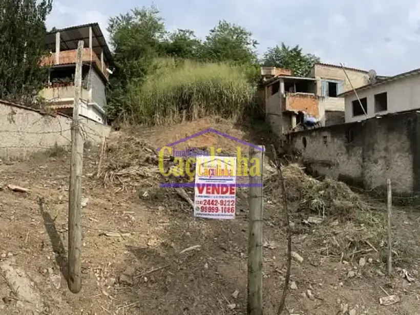 Terreno 586m² para venda no bairro São Luís