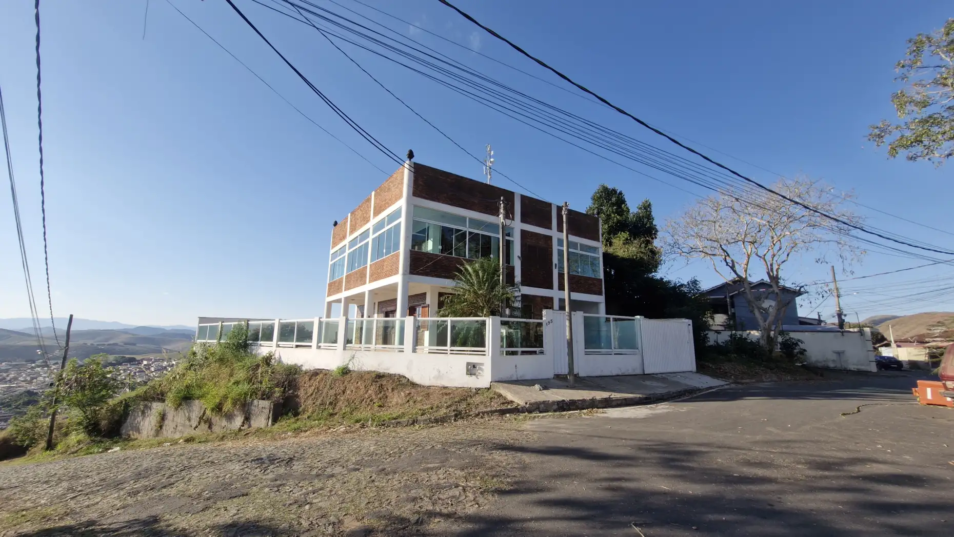 Casa 3 quartos para venda e locação no bairro Centro