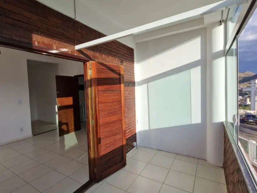Casa 3 quartos para venda e locação no bairro Centro