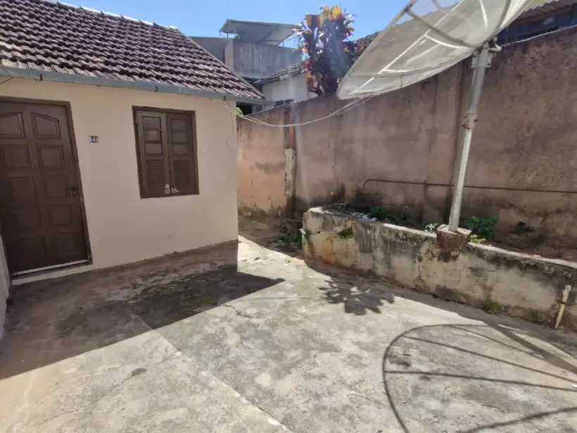 Casa para locação no bairro MONTE D'OURO