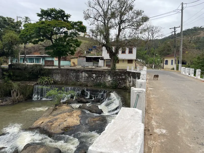 Terreno 300m² para venda no bairro Pentagna
