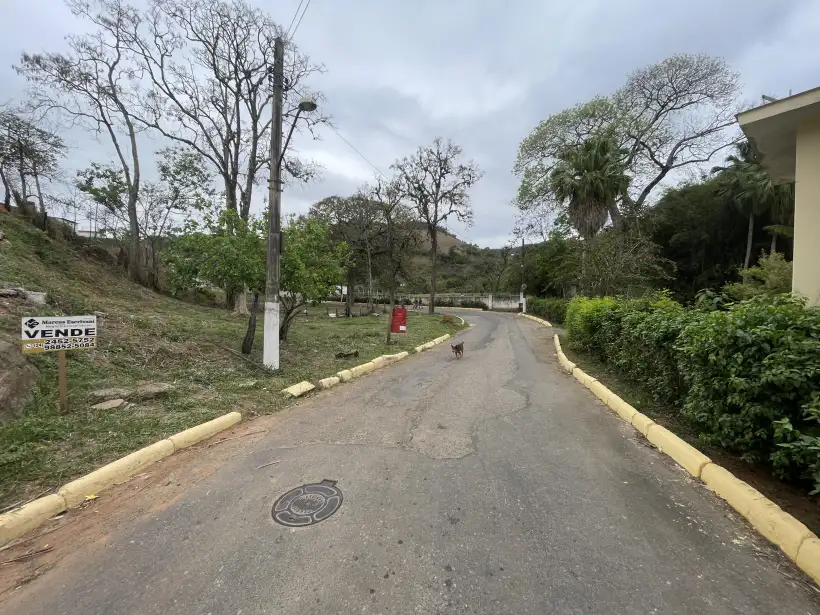 Terreno 300m² para venda no bairro Pentagna