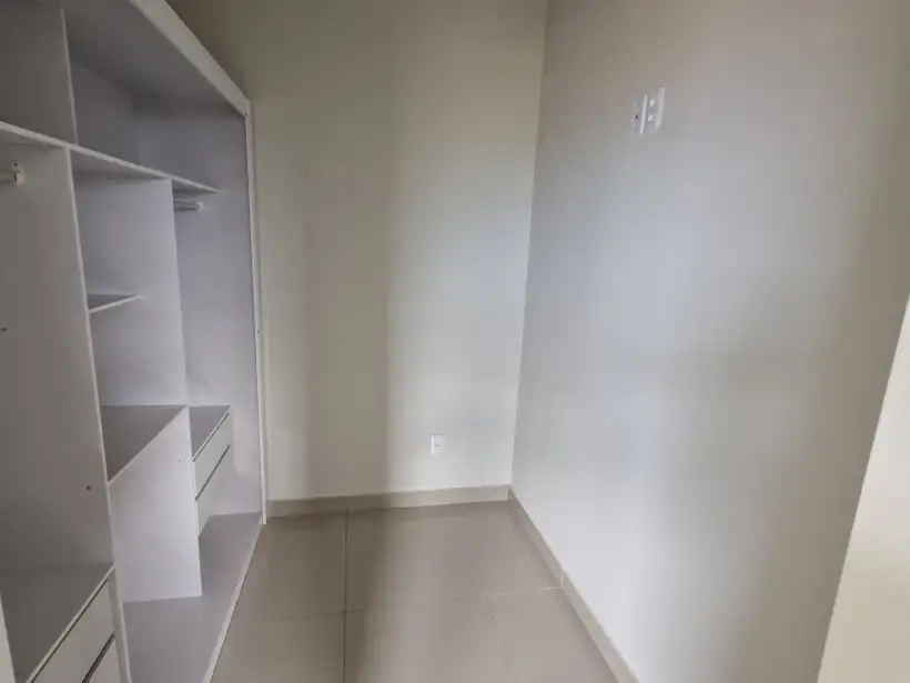 Casa 3 quartos para locação no bairro JARDIM DONA ANGELINA