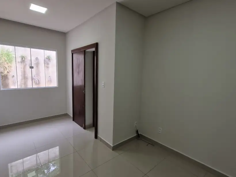 Casa 3 quartos para locação no bairro JARDIM DONA ANGELINA