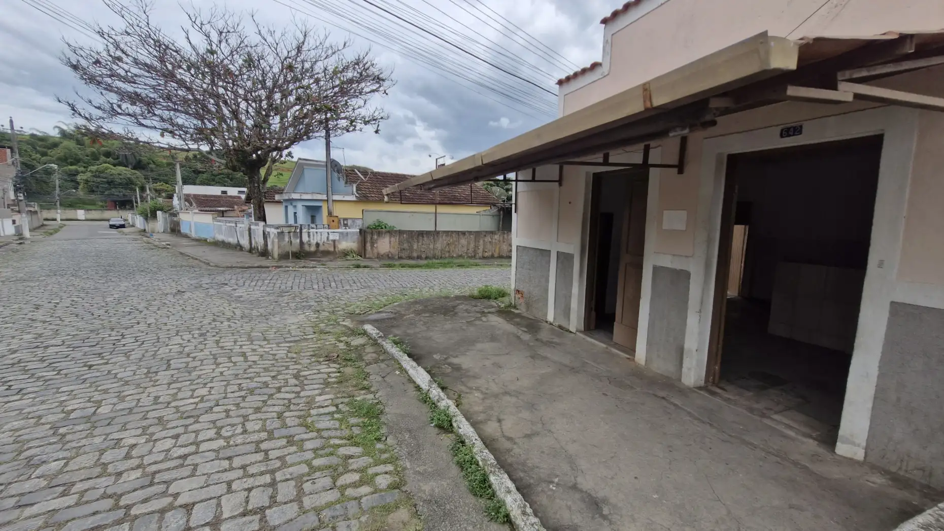 Loja para locação no bairro MONTE D'OURO