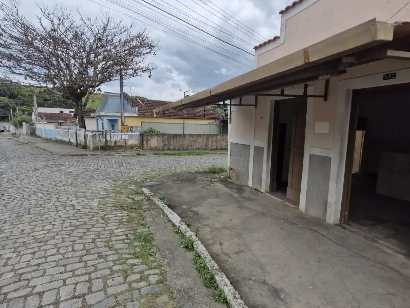 Loja para locação no bairro MONTE D'OURO