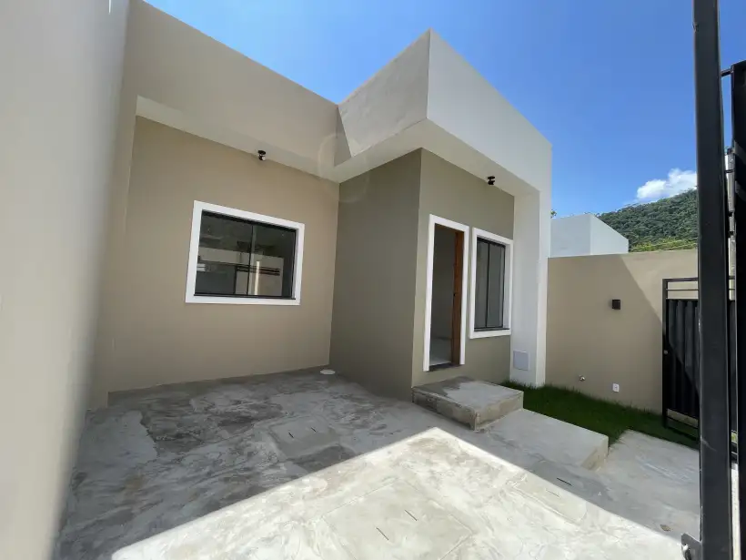 Casa à venda em Laranjeiras, ótima localização