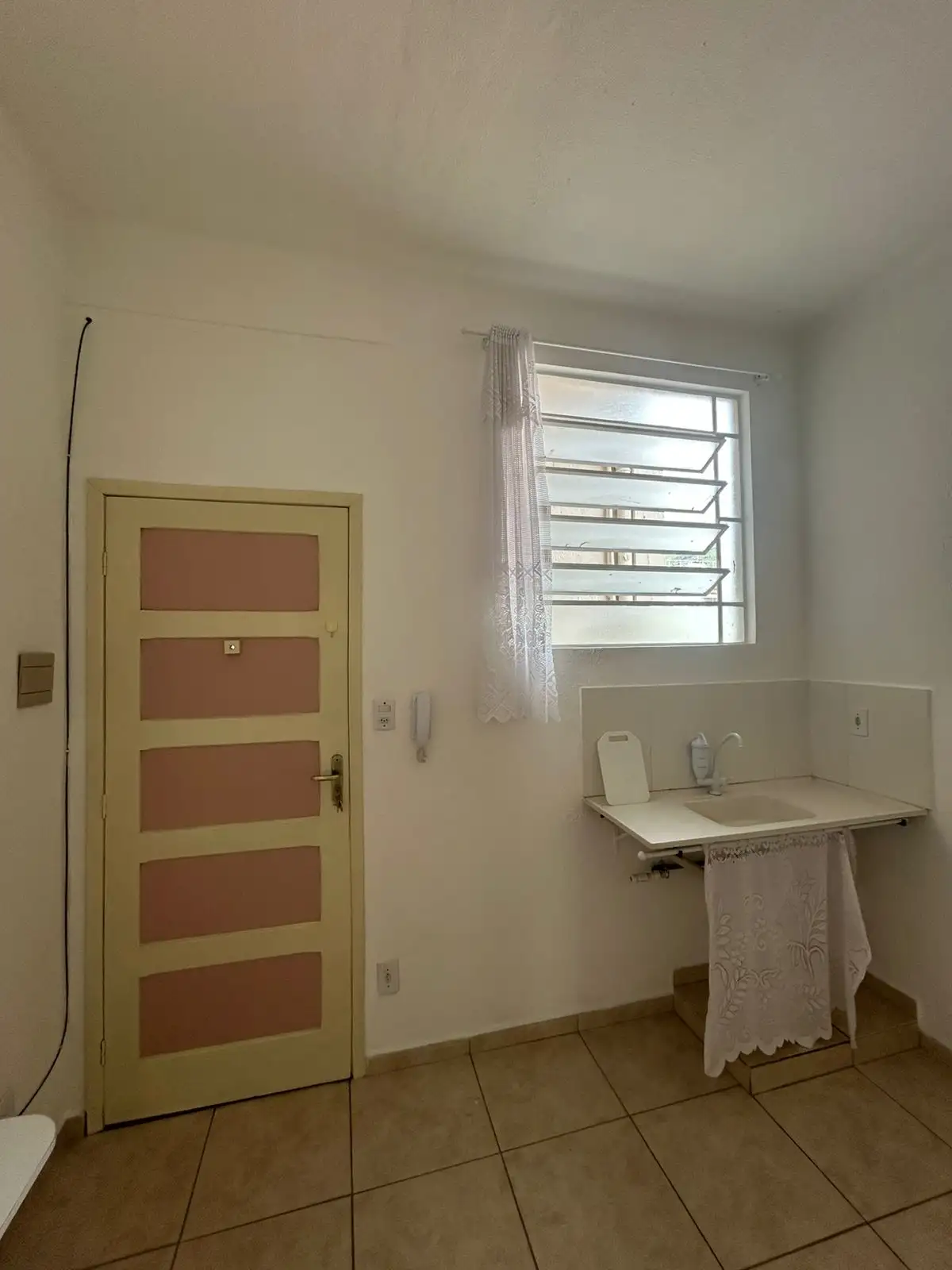 Apartamento 1 quarto para locação no bairro Centro