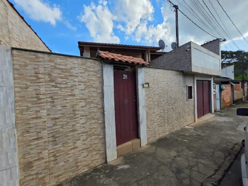 Casa 3 Quartos para venda no bairro Hildebrando Lopes