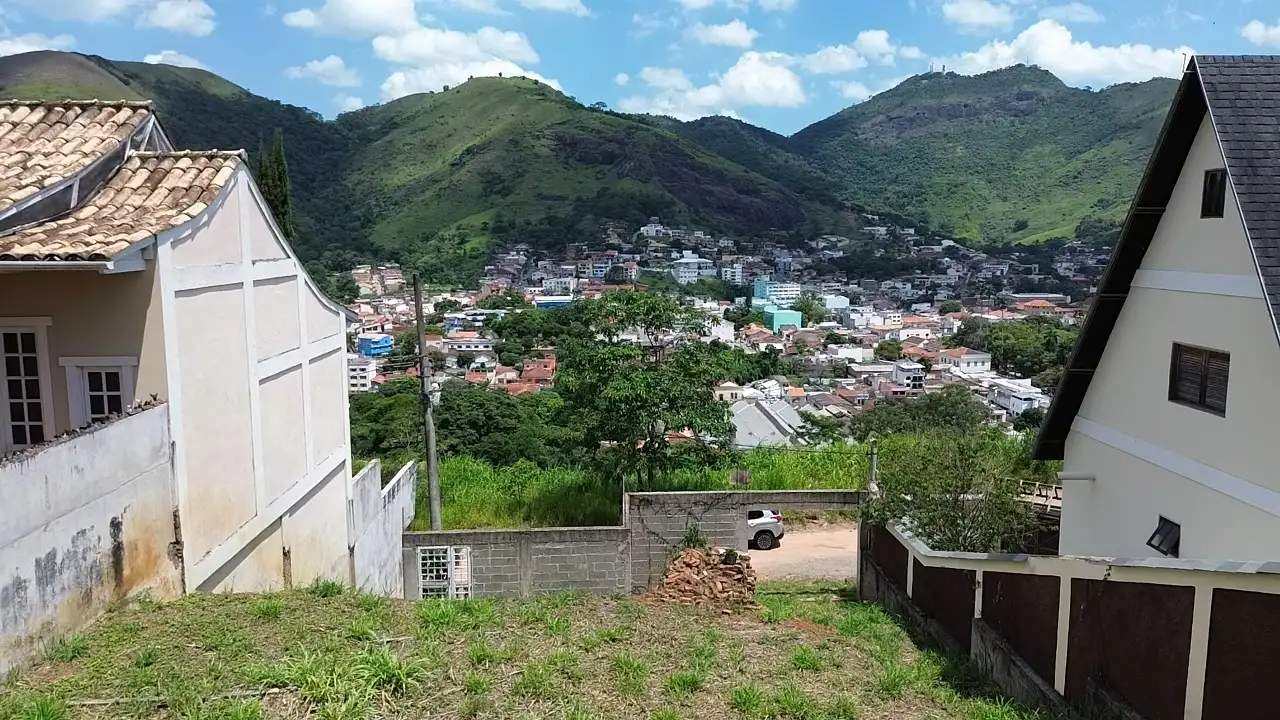 Terreno 360m² para venda no bairro Centro