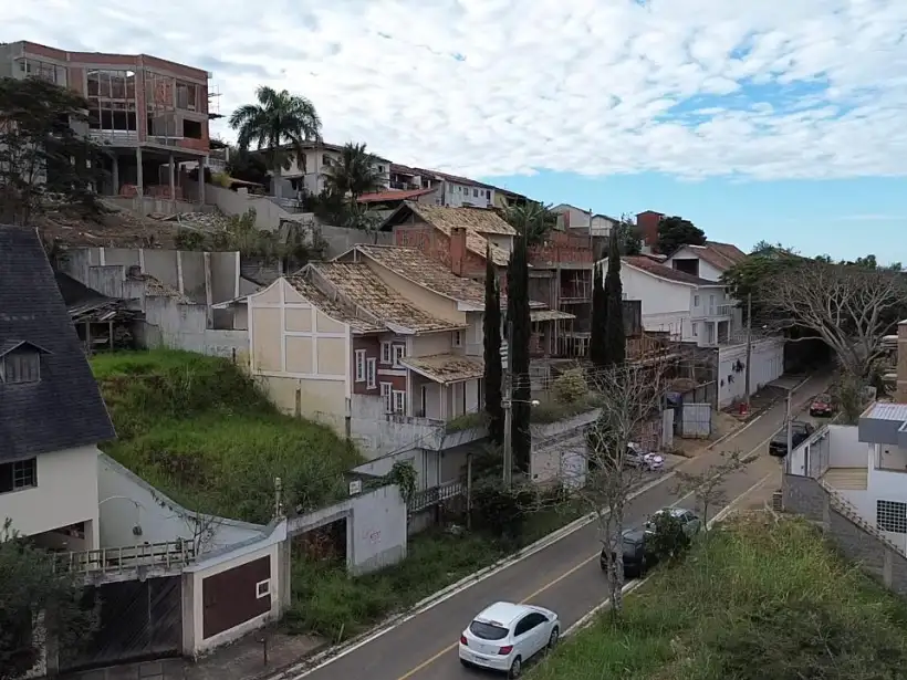Terreno 360m² para venda no bairro Centro