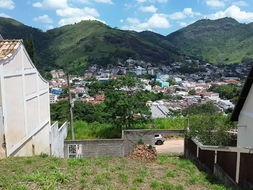 Terreno 360m² para venda no bairro Centro
