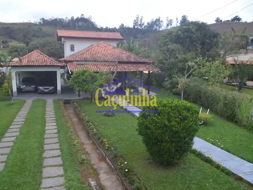 Chácara 1.400m² para venda no bairro Centro