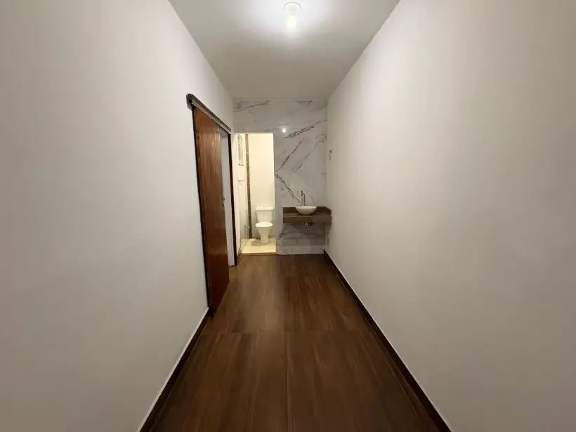 Casa 2 quartos para locação no bairro APARECIDA