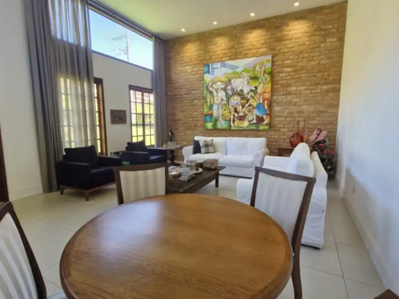 Casa 6 quartos para venda no bairro Centro