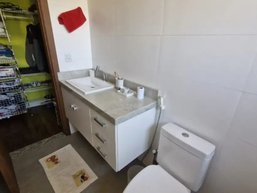 Casa 6 quartos para venda no bairro Centro
