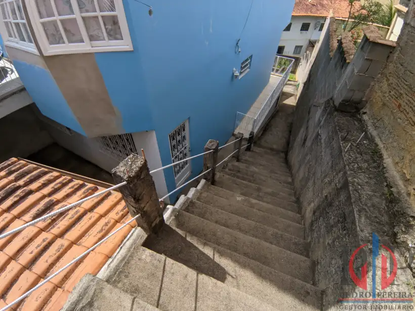 Casa 2 Quartos para venda no bairro Laranjeiras