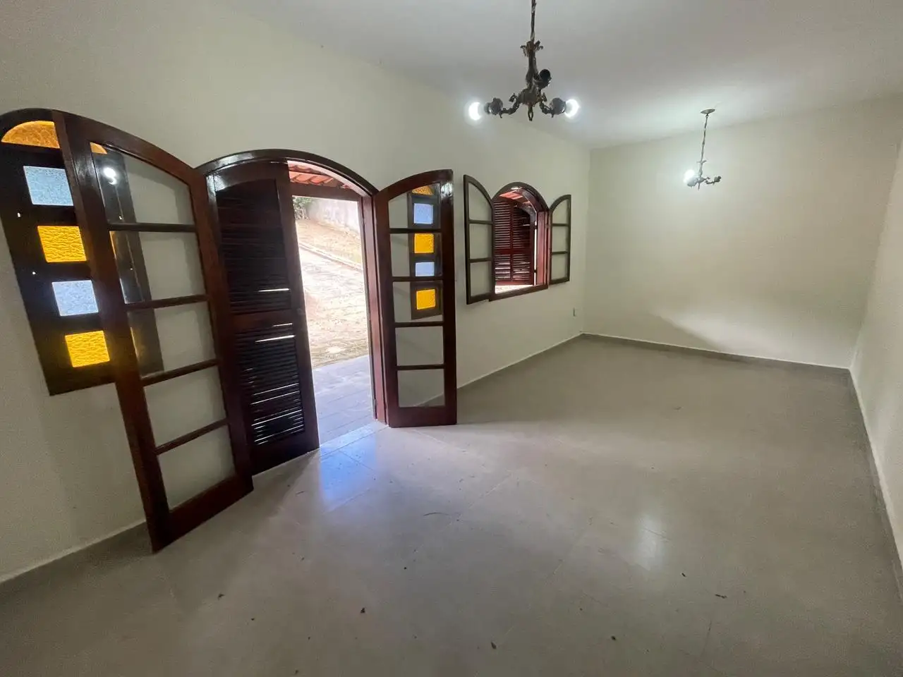 Casa 3 quartos para venda no bairro Cambota
