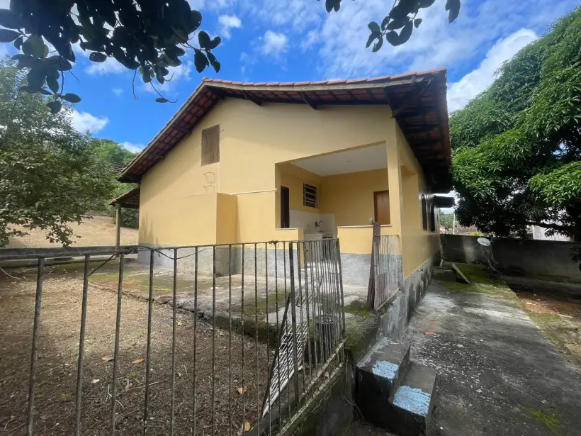 Casa 3 quartos para venda no bairro Cambota