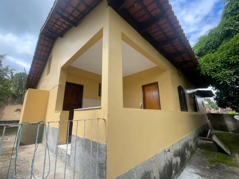 Casa 3 quartos para venda no bairro Cambota