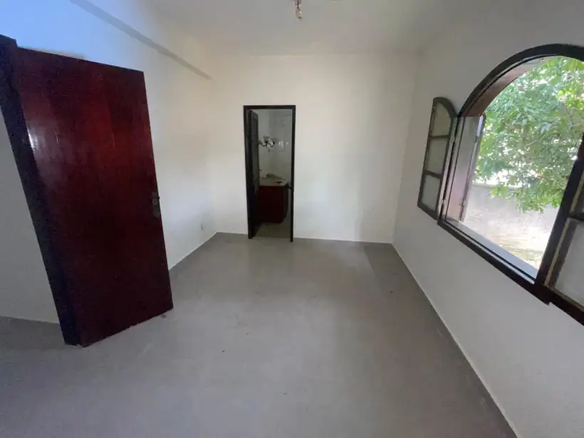 Casa 3 quartos para venda no bairro Cambota